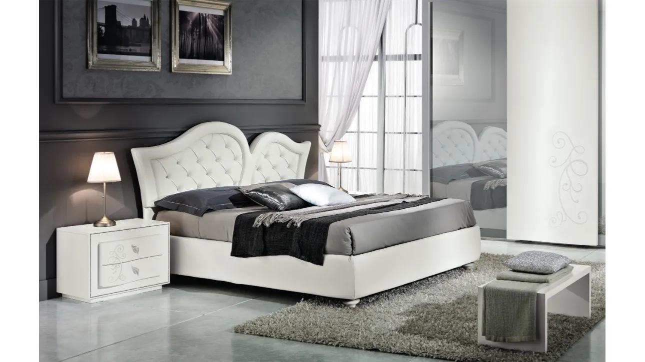 Letto con testiera lavorata che gioca con le forme King di Euro Design