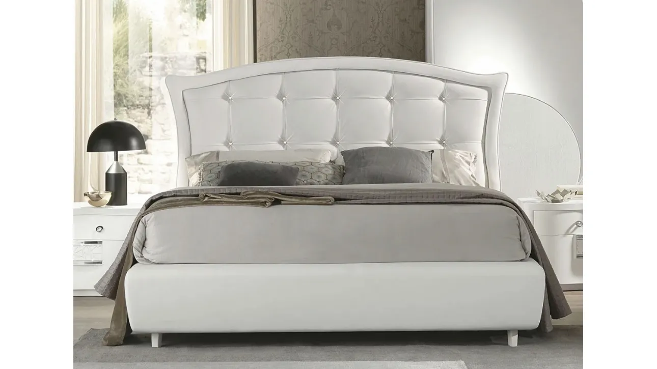 Letto con testiera in ecopelle con Swarovski Vittoria di Euro Design