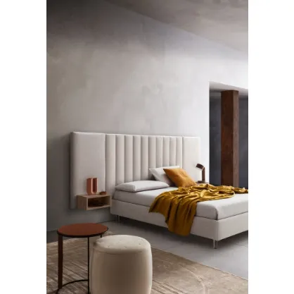 Letto Tile in tessuto imbottito di Le Comfort